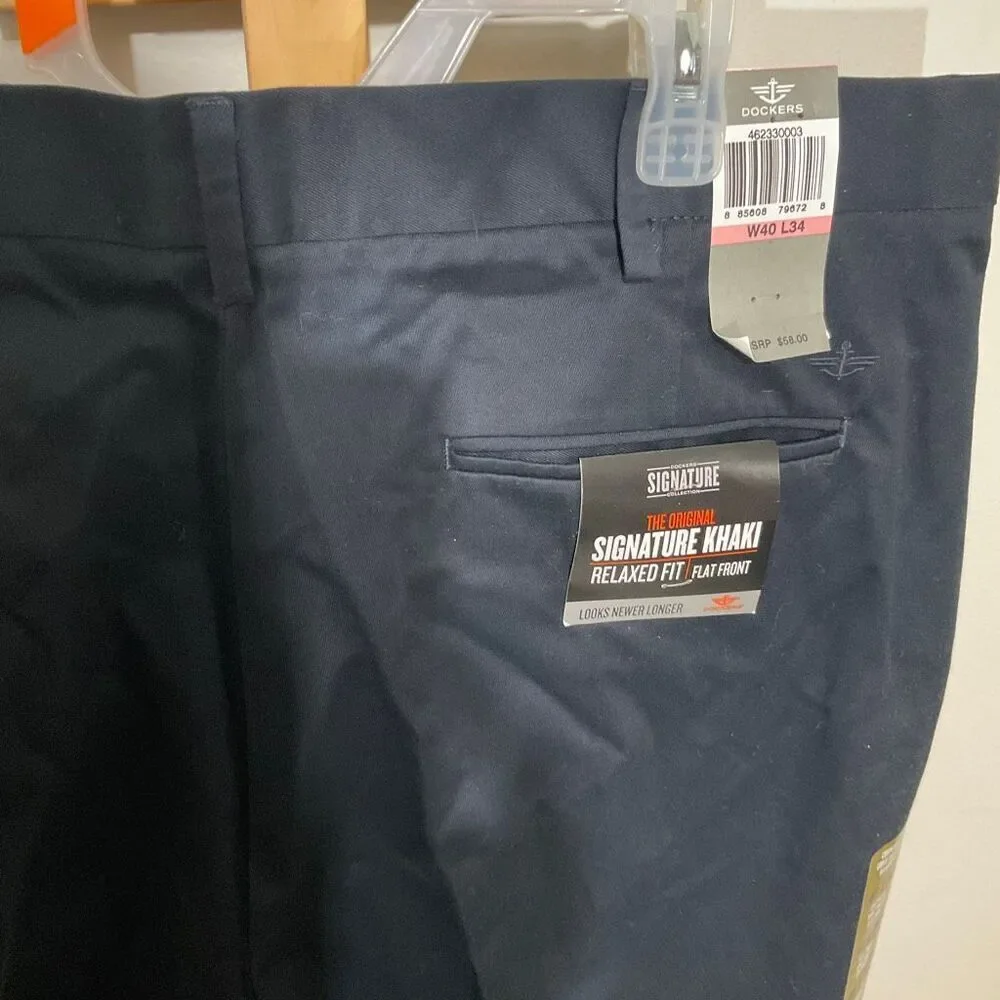NWT Dockers Relaxed Fit pleated Navy Blue khaki pants size 40x34